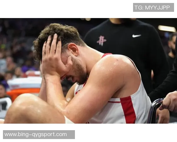 火箭成功包夹KD15中12无功而返乌度卡战术乏力引发质疑